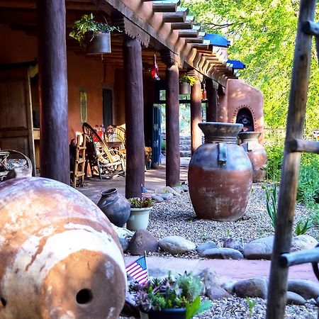 Adobe And Pines Inn Bed And Breakfast Ranchos de Taos Экстерьер фото