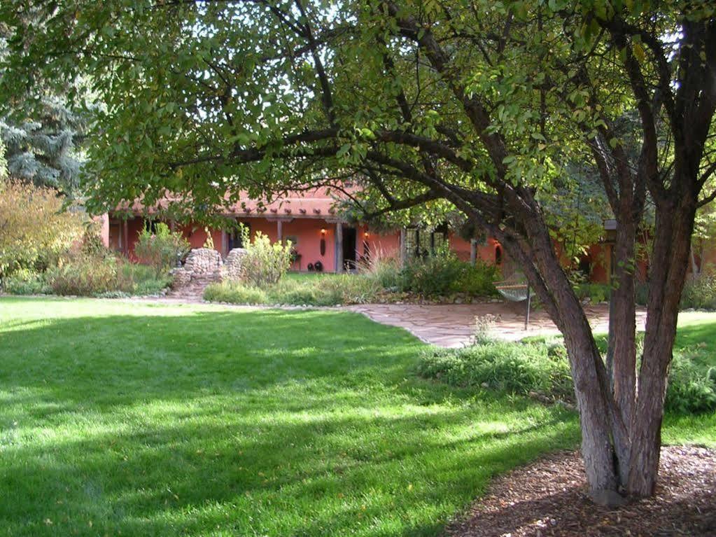 Adobe And Pines Inn Bed And Breakfast Ranchos de Taos Экстерьер фото