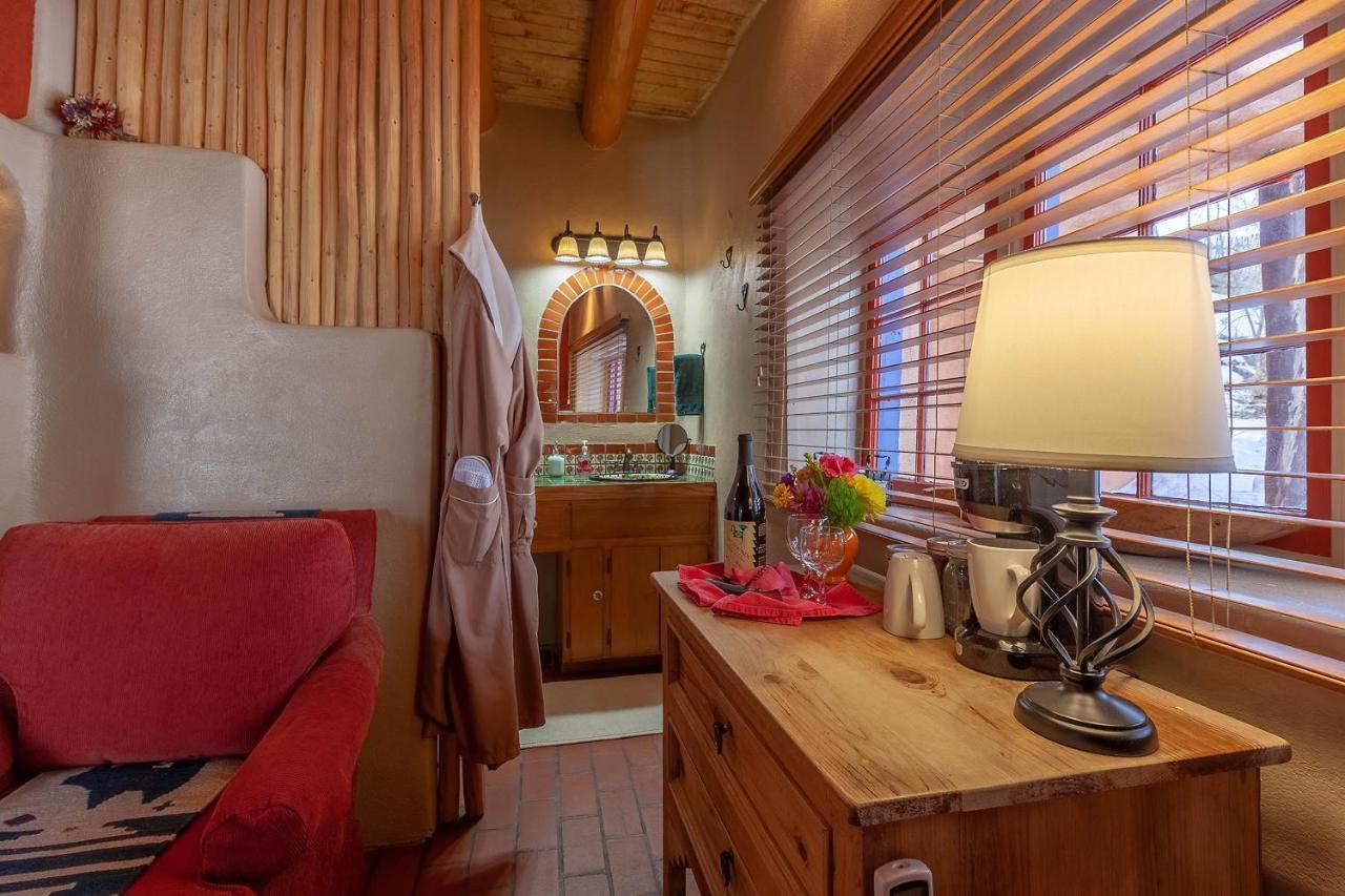 Adobe And Pines Inn Bed And Breakfast Ranchos de Taos Экстерьер фото